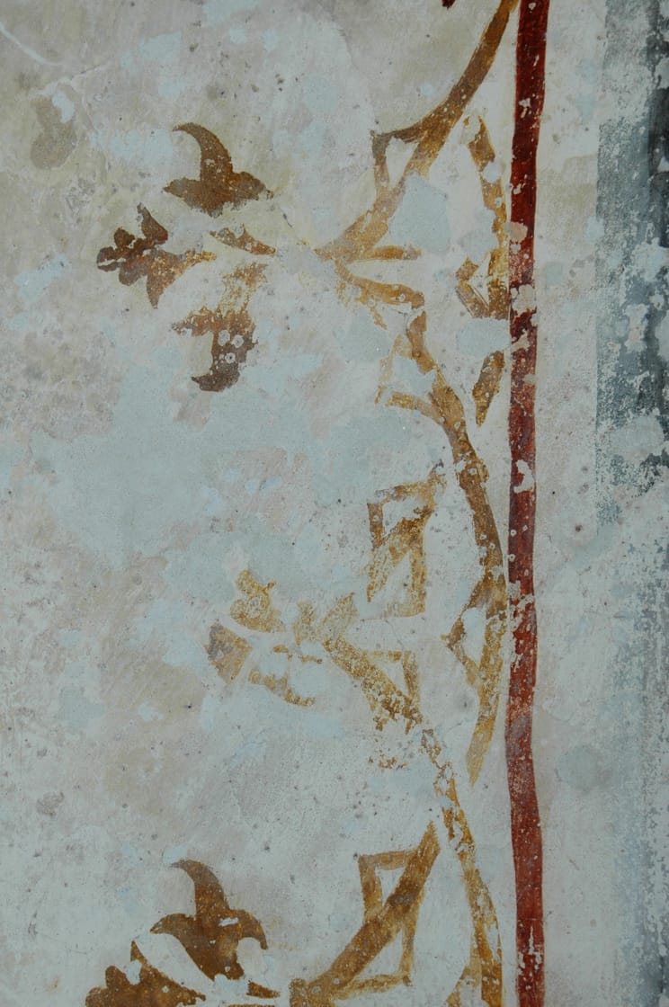 ockerfarbenes Schablonenband Zwischenzustand